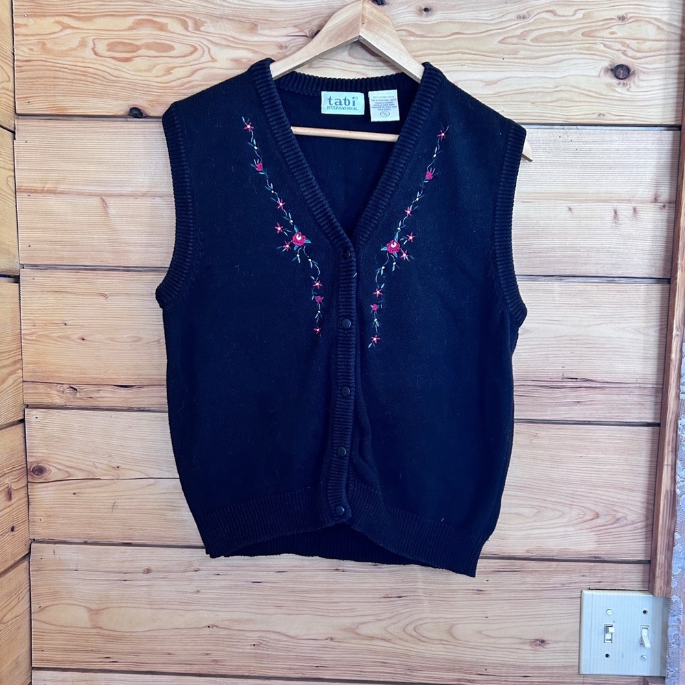 Vintage Cotton Sweater Vest Womens Medium Black Floral Embroidered Tabi